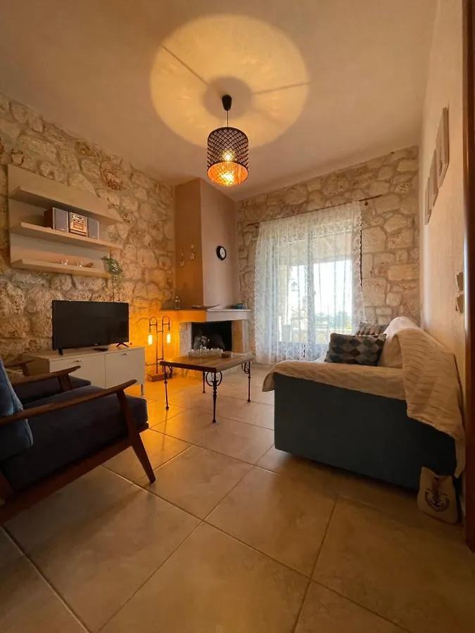 Helen'S Stone House Apartment Siviri